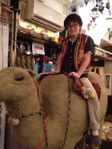 日暮里,谷中,ザクロ,トルコ,イラン,ウズベキスタン,トルコランプ,トルコビール,EFES,レバノン,アル,