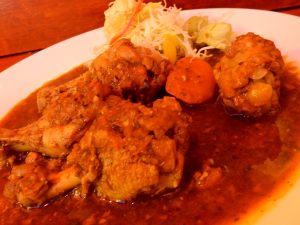 ケニア,経堂,タスカー,ケニアビール,トゥルカーナ族,スパイシーミンチ,テラピアの塩焼き
