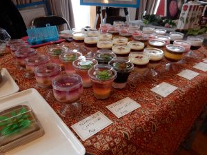イラン,大使公邸,ペルシャじゅうたん,AAハラール,VENUS8,オリーブオイル,ポプソ,アーシェレシュテ,ゼリーフラワー,