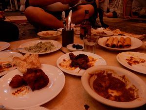 日暮里,谷中,ザクロ,トルコ,イラン,ウズベキスタン,トルコランプ,トルコビール,EFES,レバノン,アル,