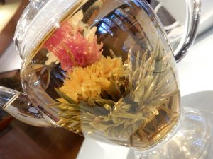 工芸茶,横浜,中華街,善隣門,山東2号店,餃子,五彩金花